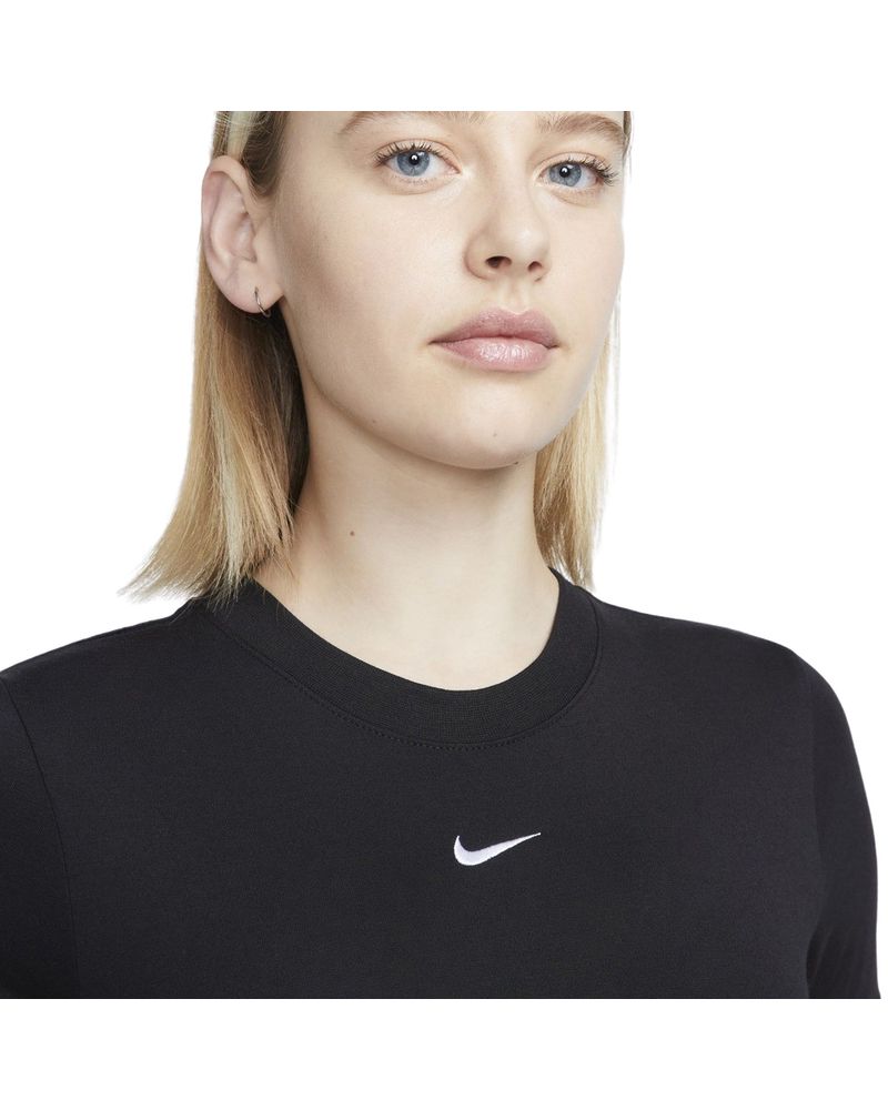 Camiseta-Nike-Essential-Femnina