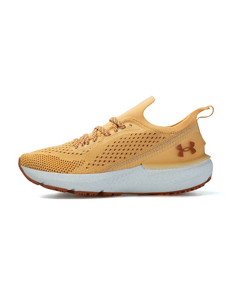 Tenis-Under-Armour-Charged-Quicker