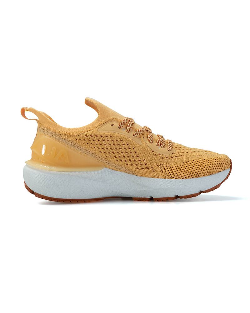 Tenis-Under-Armour-Charged-Quicker