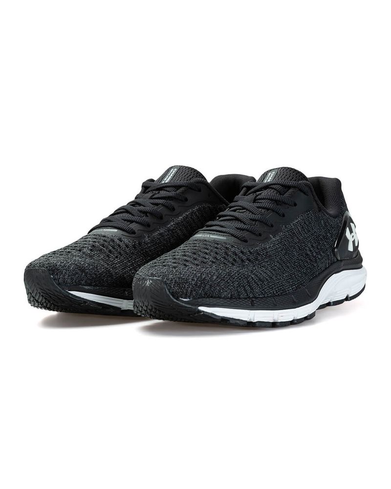 Tenis-Under-Armour-Charged-Essential