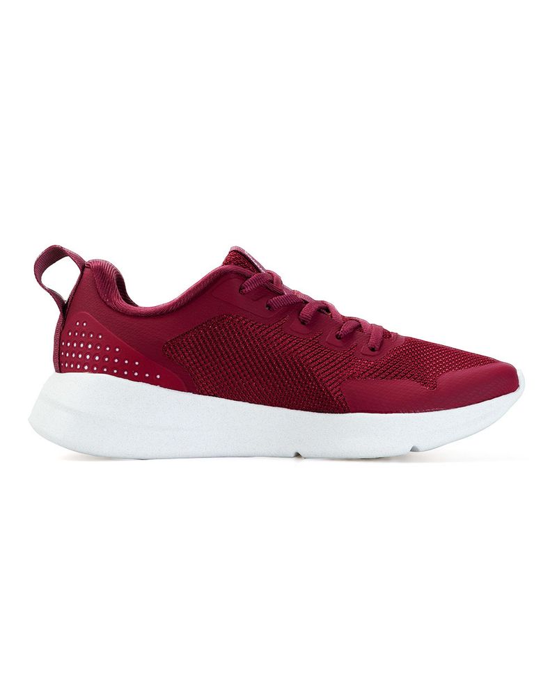 Tenis-Under-Armour-Charged-Essential