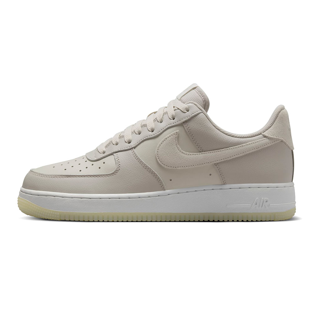 や*ん様 nike air force 1 Tênis Nike Air Force 1 07 LV8 Masculino | Tênis é na Authentic Feet