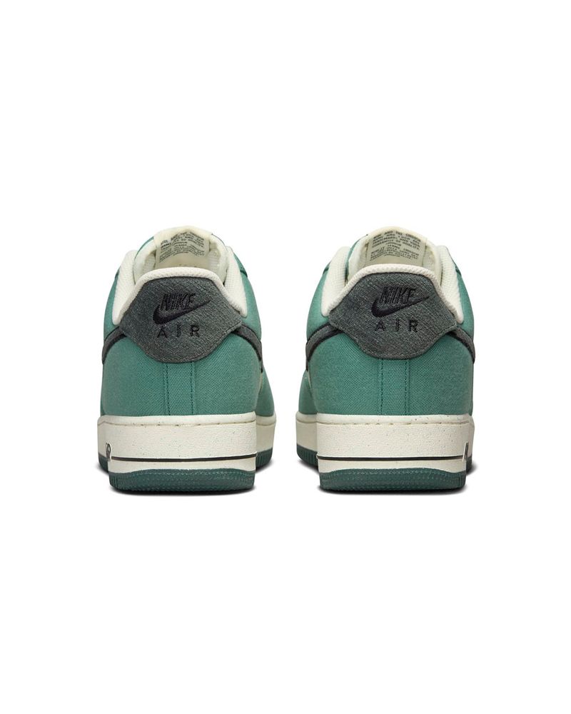 Tenis-Nike-Air-Force-1--07-LV8-Masculino