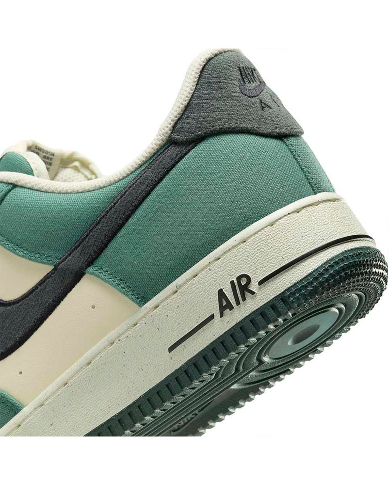 Tenis-Nike-Air-Force-1--07-LV8-Masculino