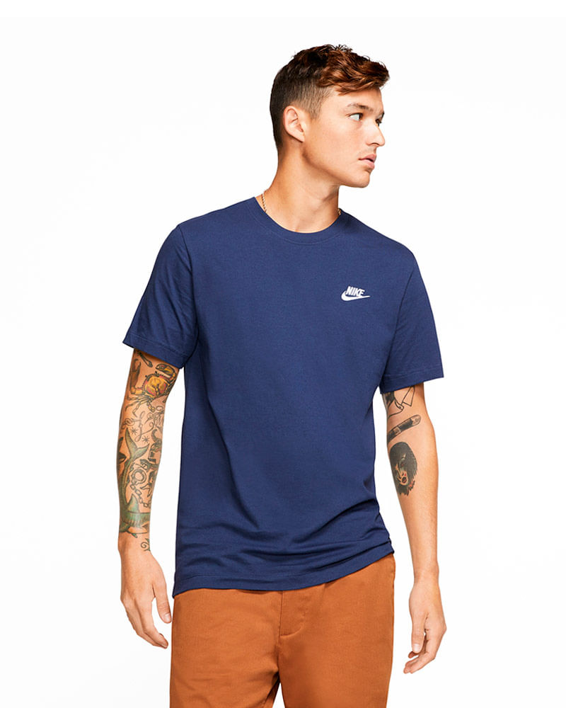 Camiseta-Nike-Club-Masculina