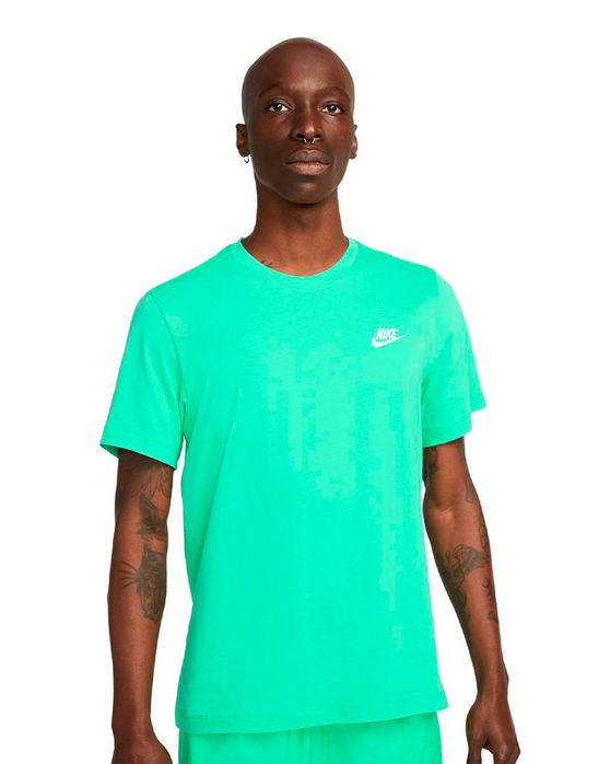 Camiseta Nike Club Masculina