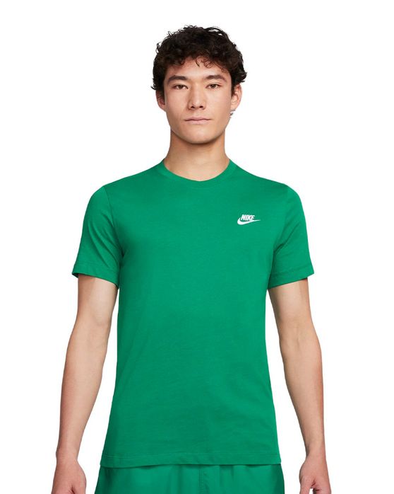 Camiseta Nike Club Masculina