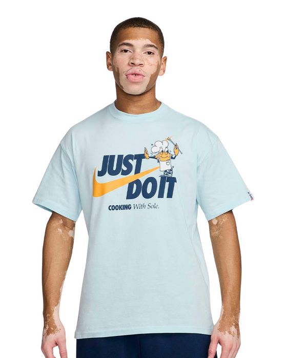 Camiseta Nike Sportswear Unissex