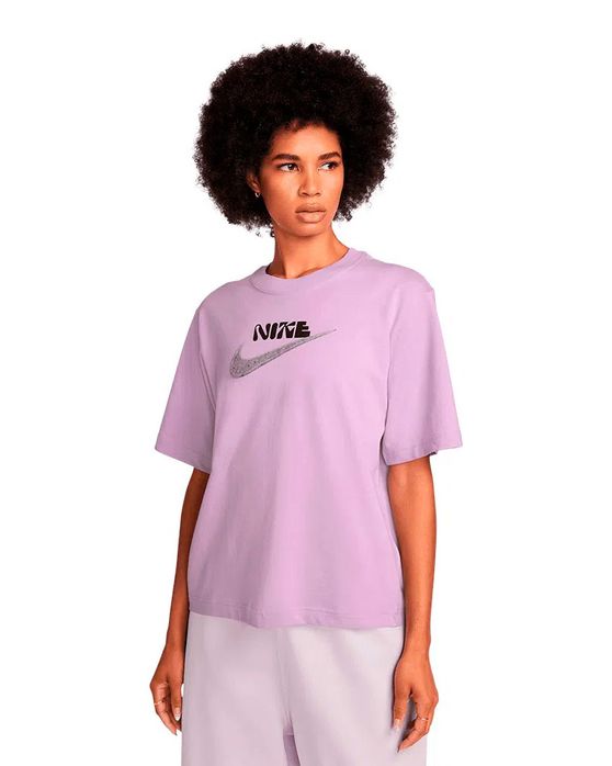 Camiseta Nike Boxy Feminina