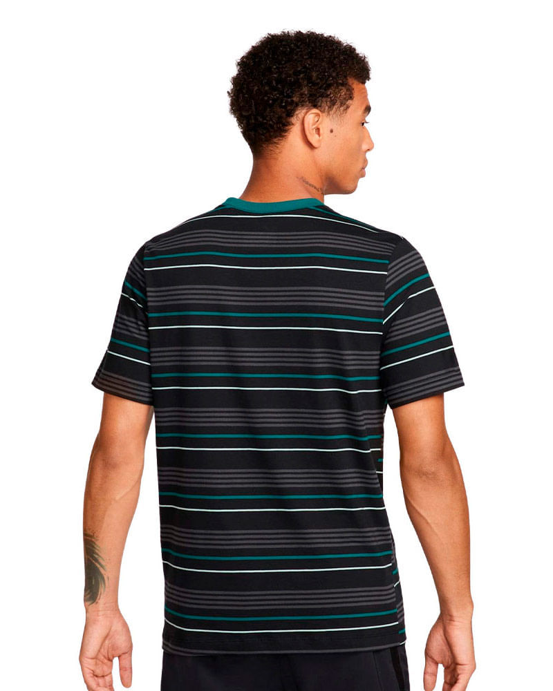 Camiseta-Nike-Club-Masculina