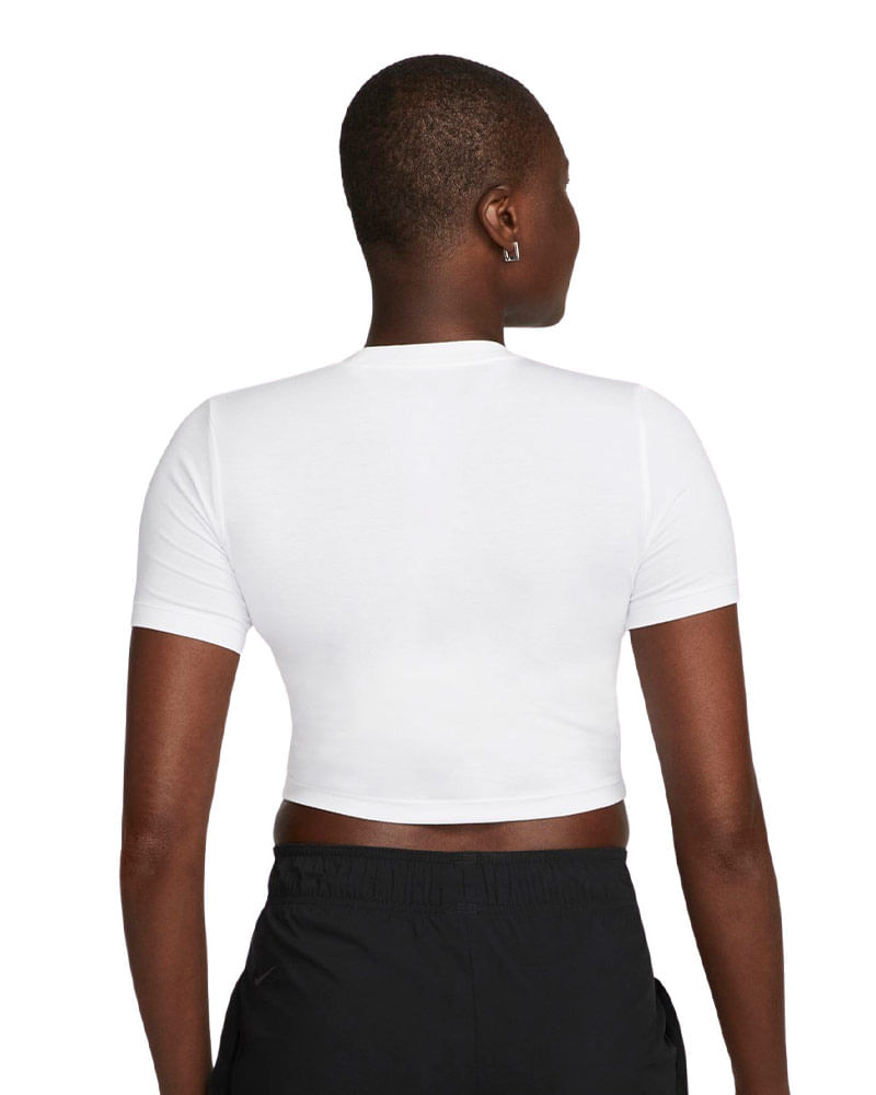 Camiseta-Nike-Essential-Femnina