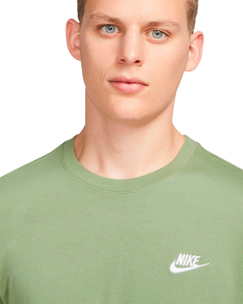 Camiseta-Nike-Club-Masculina