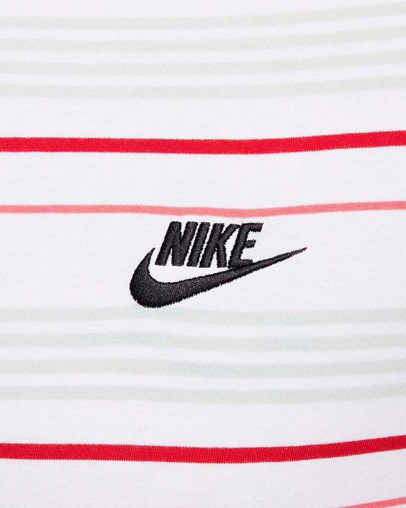 Camiseta-Nike-Club-Masculina
