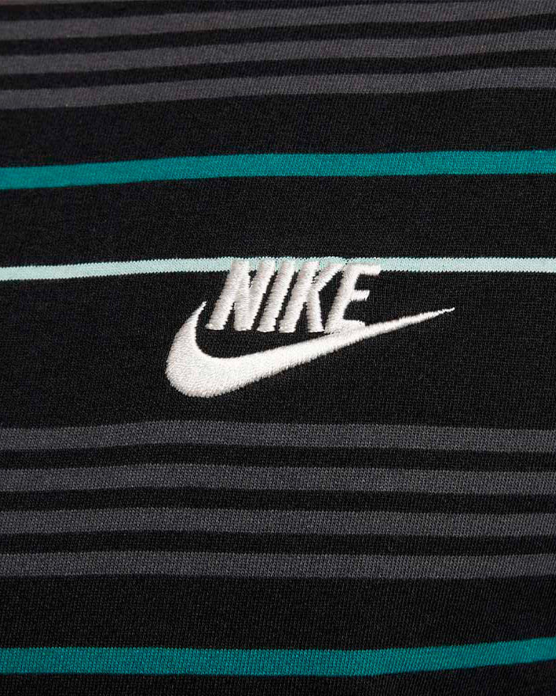 Camiseta-Nike-Club-Masculina