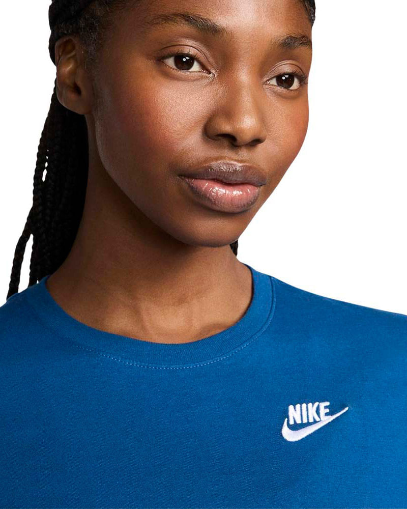 Camiseta-Nike-Club-FemininaCAMISETA-NIKE-CLUB-FEMININA