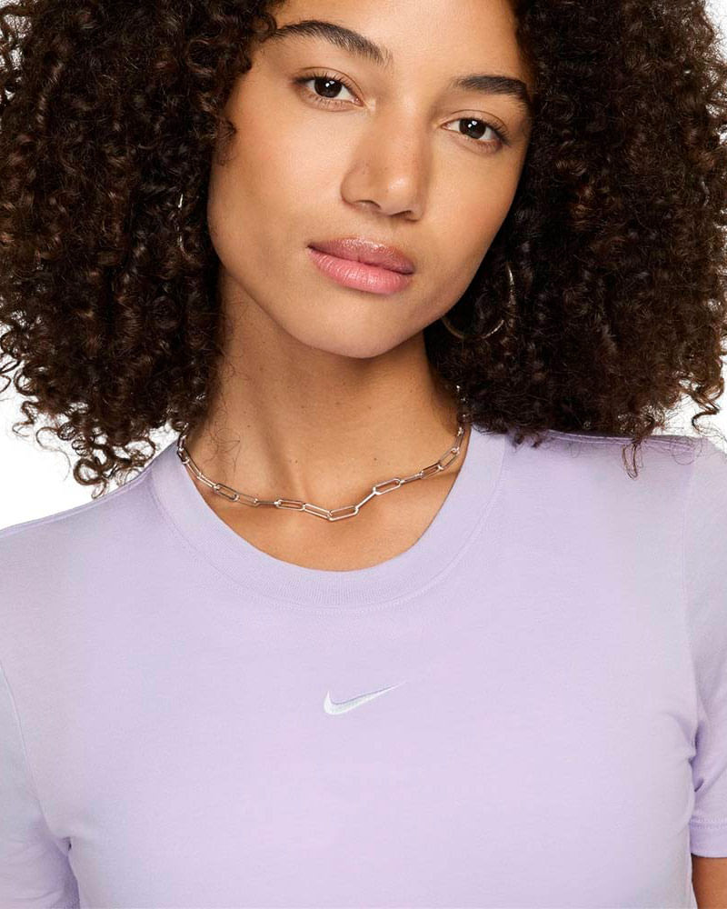 CAMISETA-NIKE-ESSENTIAL-FEMNINA