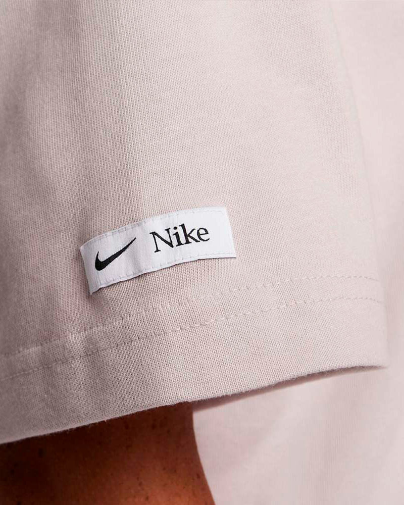 Camiseta-Nike-W-Nsw-Tee-Classics-Feminina