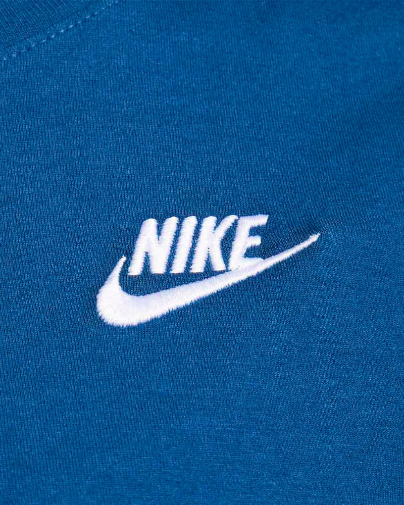 Camiseta-Nike-Club-FemininaCAMISETA-NIKE-CLUB-FEMININA
