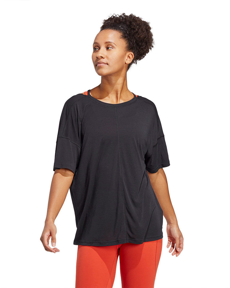 Camiseta-adidas-Oversized-Yoga-Studio-Feminina