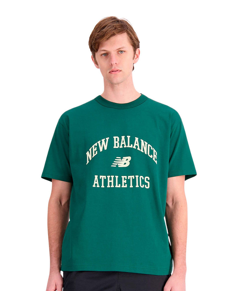 Camiseta-New-Balance-Athletics-Varsity-Masculina