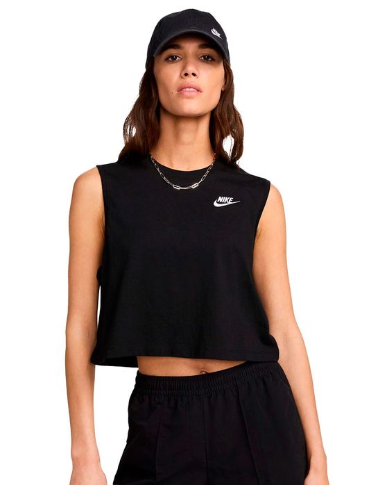 Camiseta Nike Club Feminina