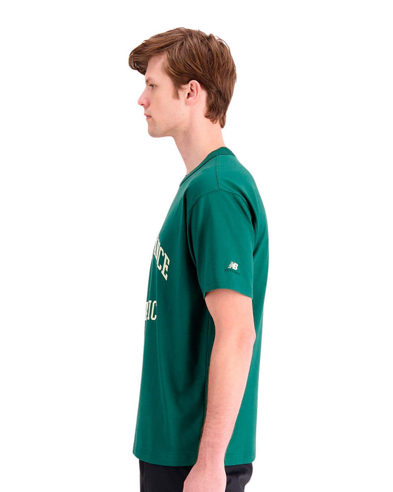 Camiseta-New-Balance-Athletics-Varsity-Masculina