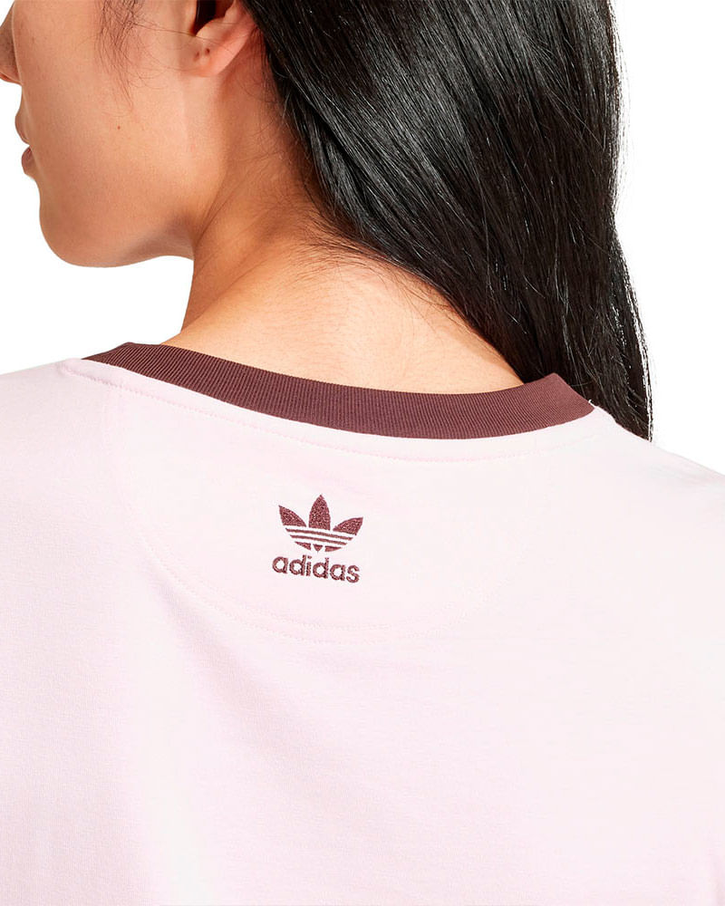 Camiseta-adidas-Retro-Feminina