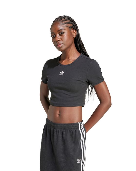 Camiseta adidas Ess Rib Feminina