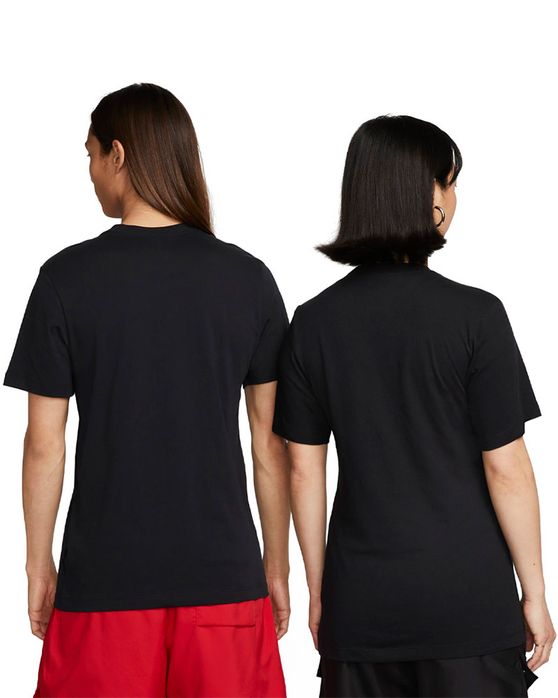 Camiseta Nike Sportswear Club Masculina