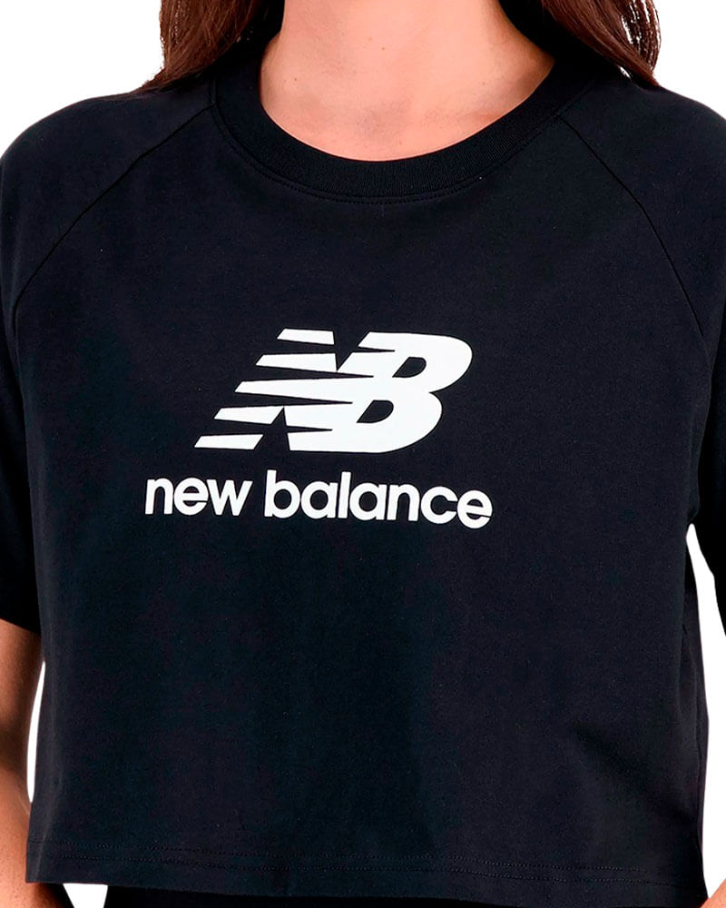 Camiseta-New-Balance-Essentials-Basic-Feminina
