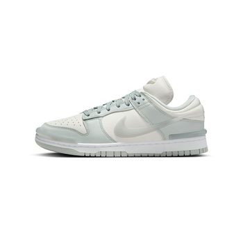 Tênis Nike Dunk Low Feminino