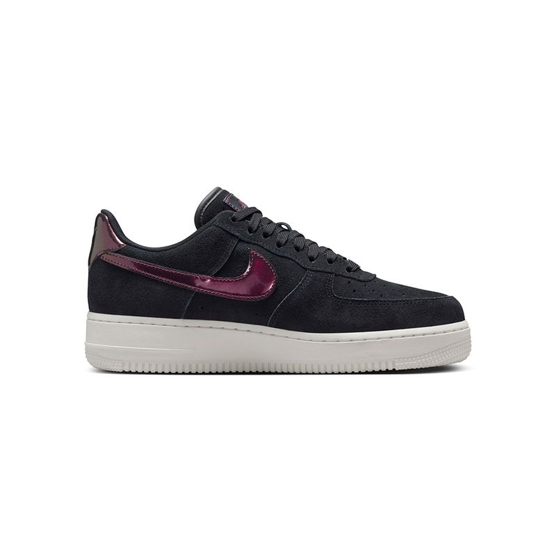 Tenis fashion nike feminino de camurça