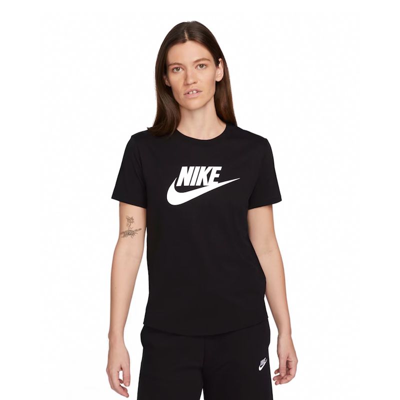 Camiseta Nike Essential Feminina | Camiseta é na Authentic Feet