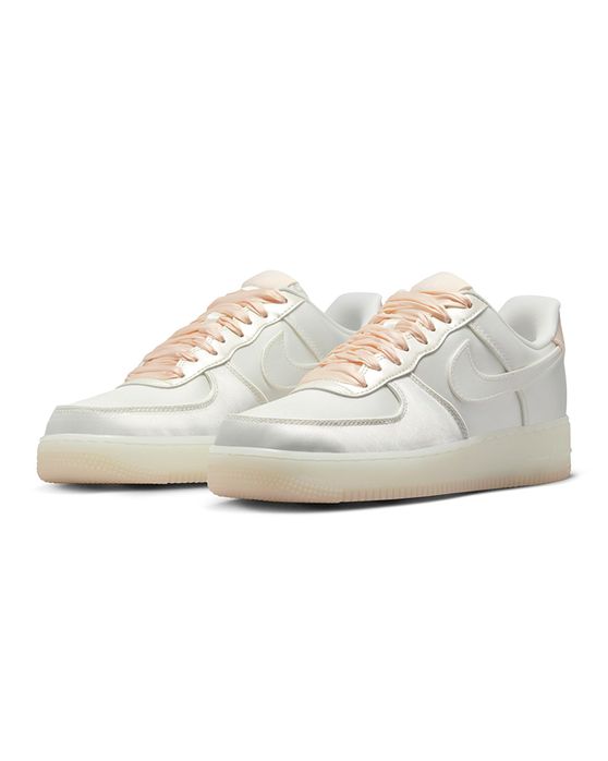 Tênis Nike Air Force 1 07 Feminino