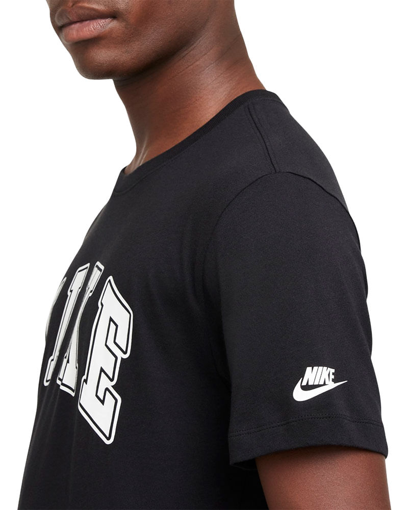 Camiseta-Nike-Club-Masculina