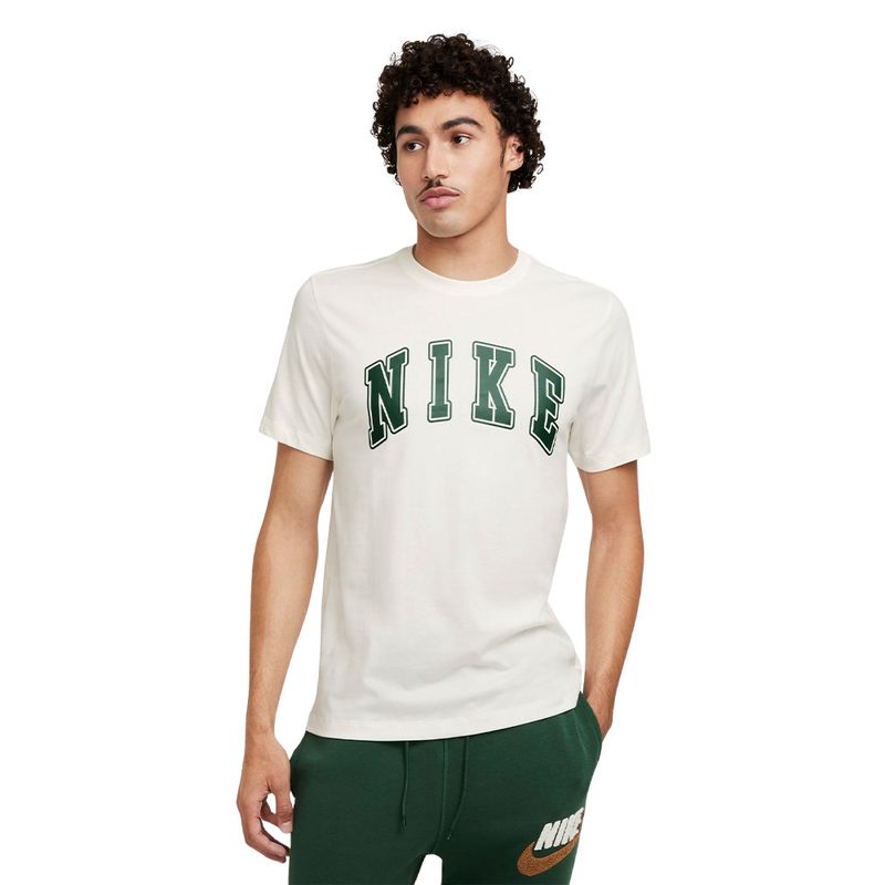 Camiseta Nike Club Masculina | Camiseta é na Authentic Feet
