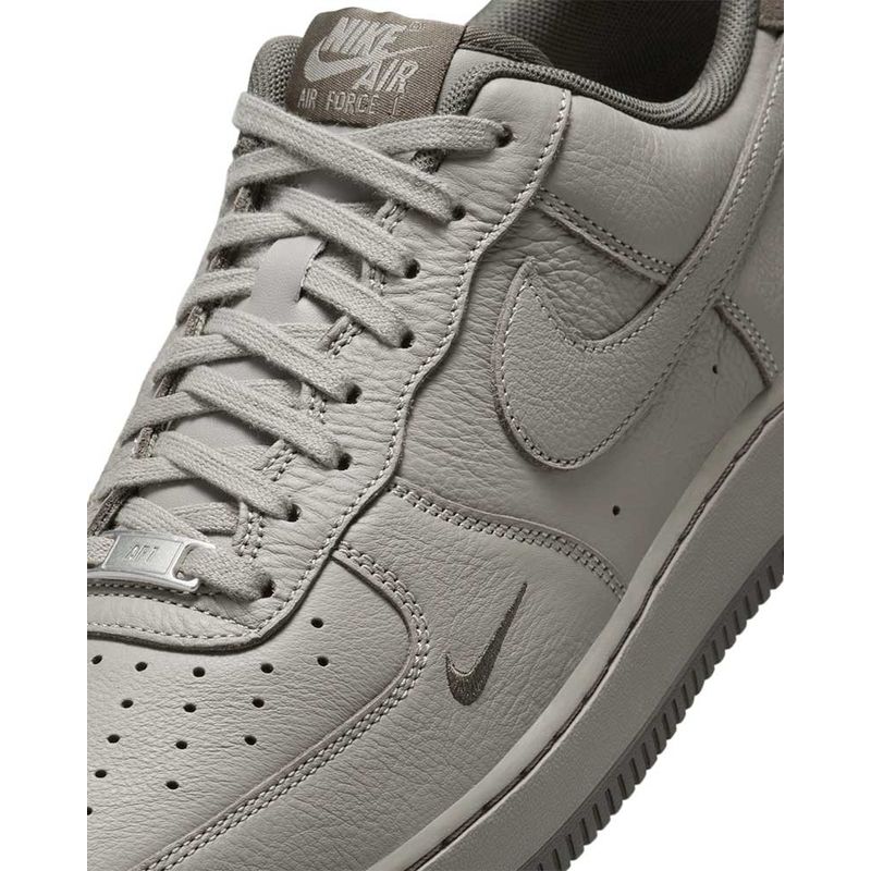 Tênis Nike Air Force 1 07 LV8 Masculino | Tênis é na