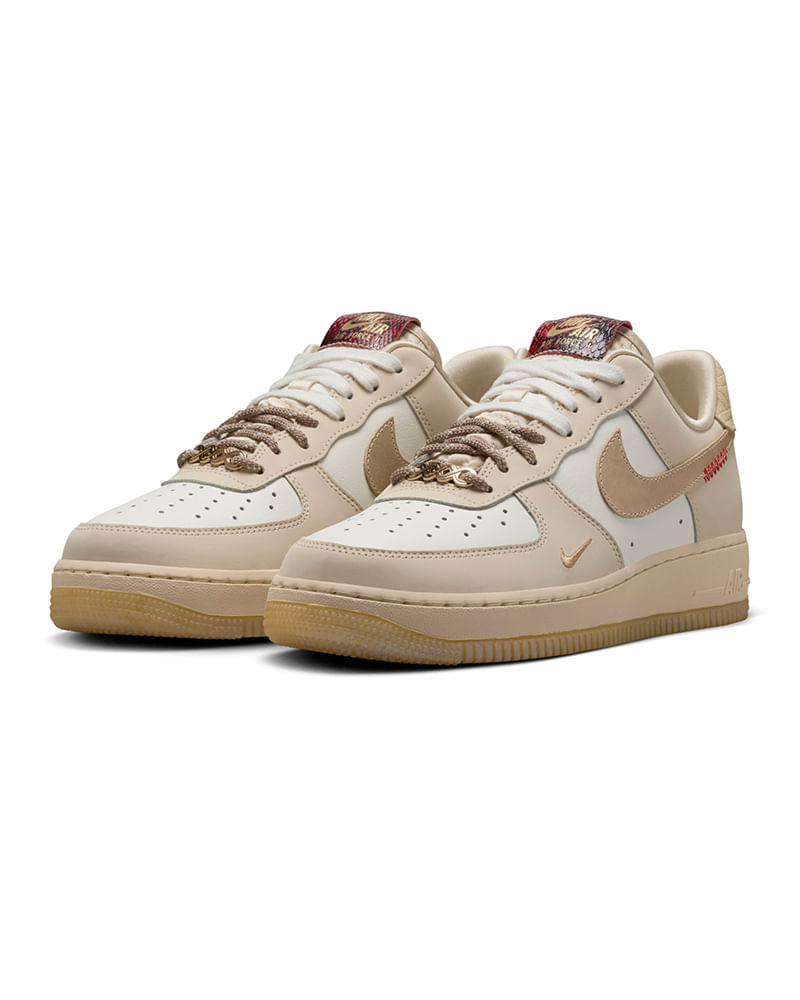 Tenis-Nike-Air-Force-1-07-LX-Feminino