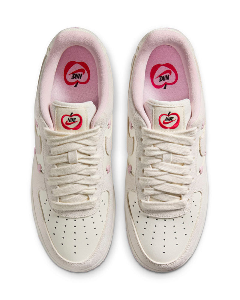 Tenis-Nike-Air-Force-1-07-LX-Feminino