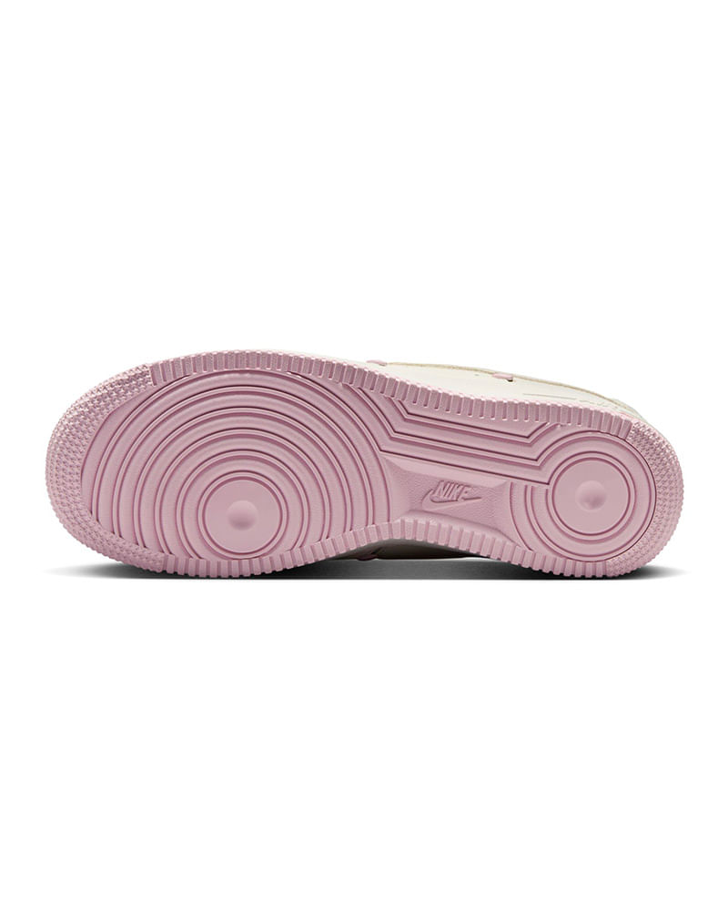 Tenis-Nike-Air-Force-1-07-LX-Feminino