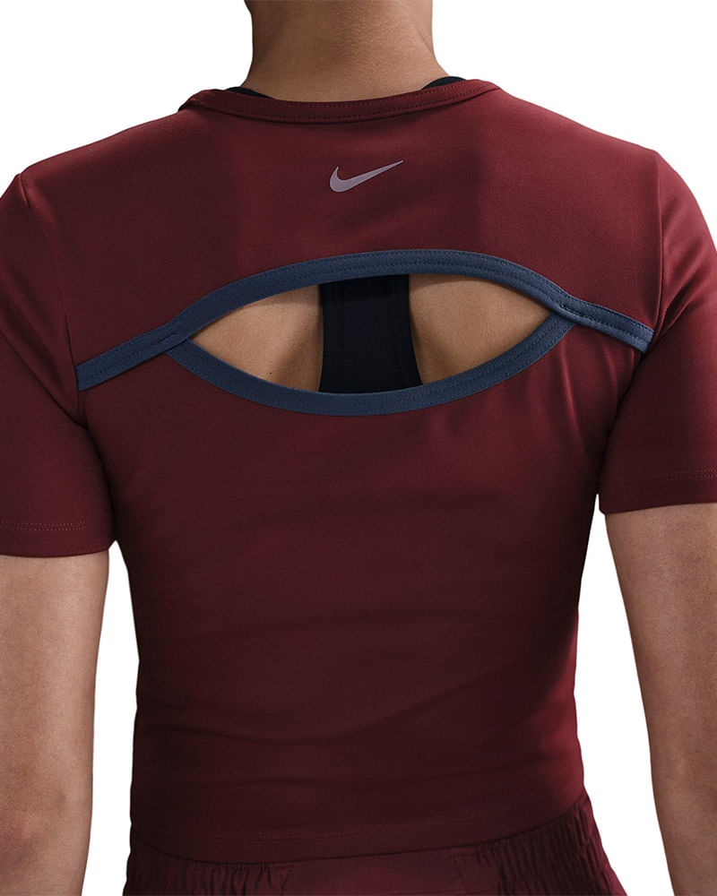 Camiseta-Nike-One-Feminina