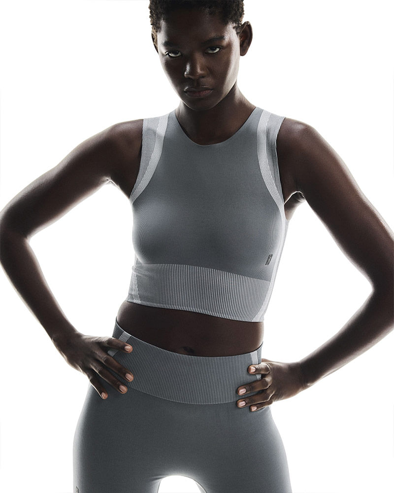 Top-On-1-Feminino