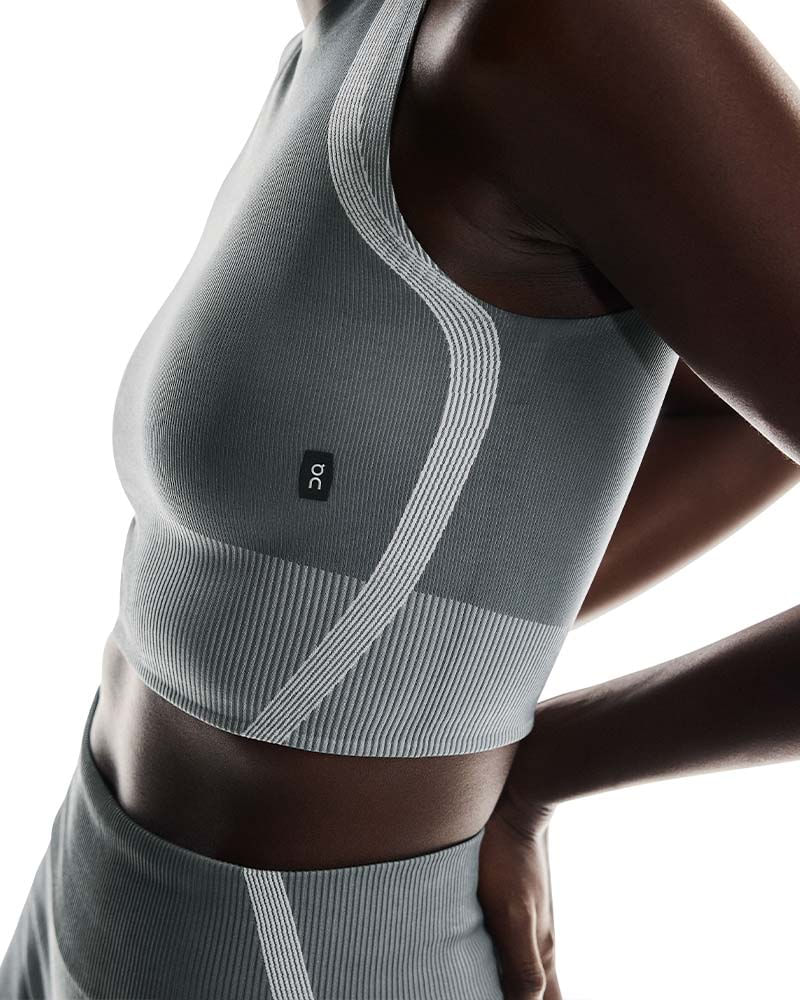 Top-On-1-Feminino