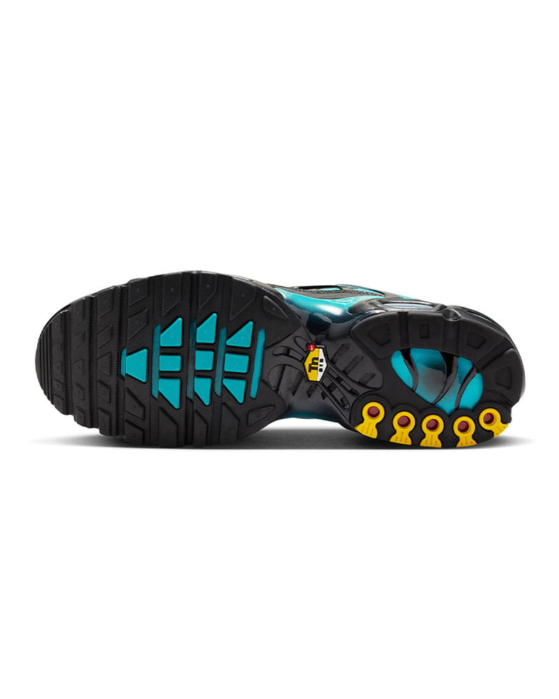 Tenis-Nike-Air-Max-Plus-Masculino