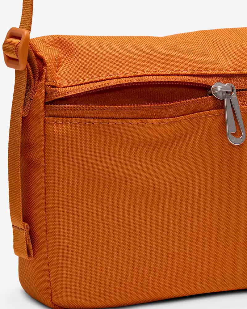 Bolsa-Nike-Futura-365-Unissex
