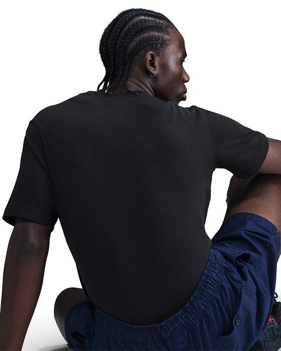 Camiseta Nike Sportswear Max90 Masculina