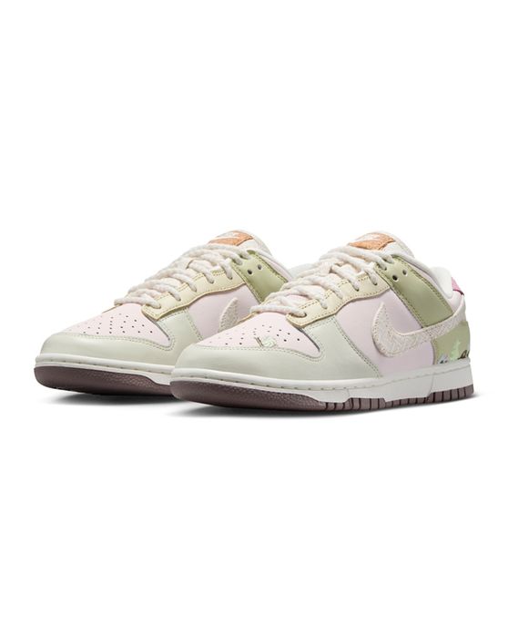 Tênis Nike Dunk Low LX Feminino