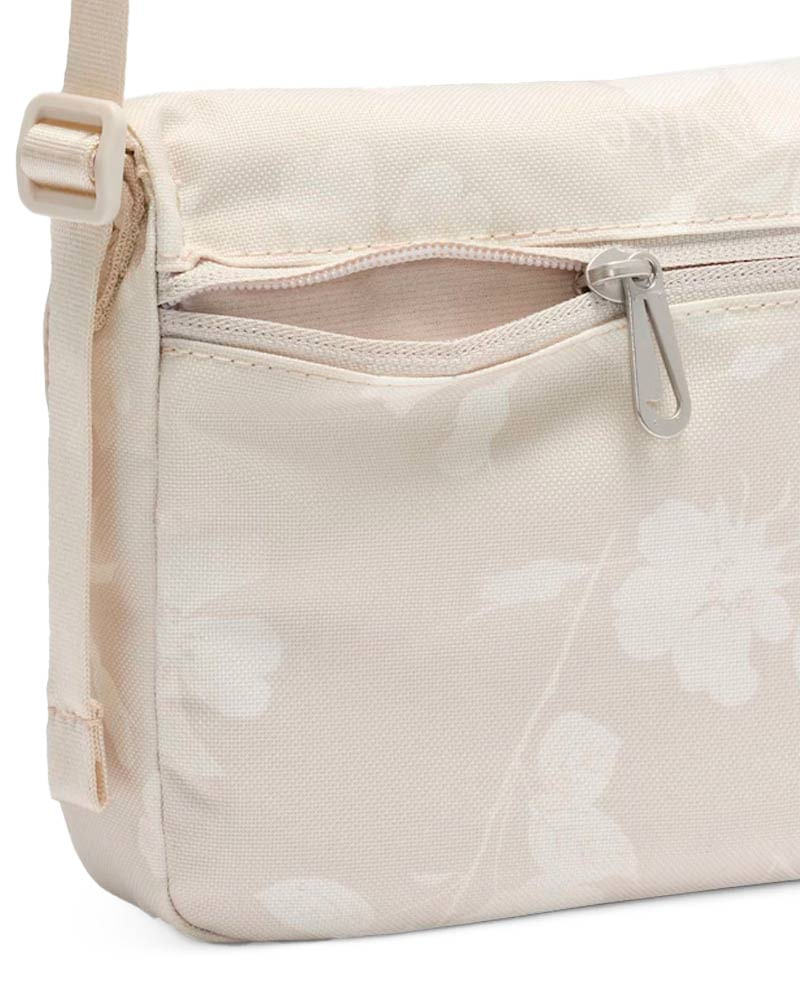 Bolsa-Nike-Futura-Unissex