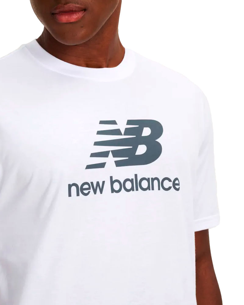 Camiseta-New-balance-Essentials-Masculina