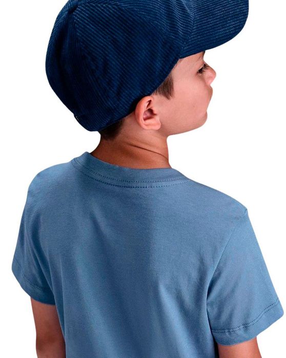 Camiseta Nike Sportswear Futura Infantil